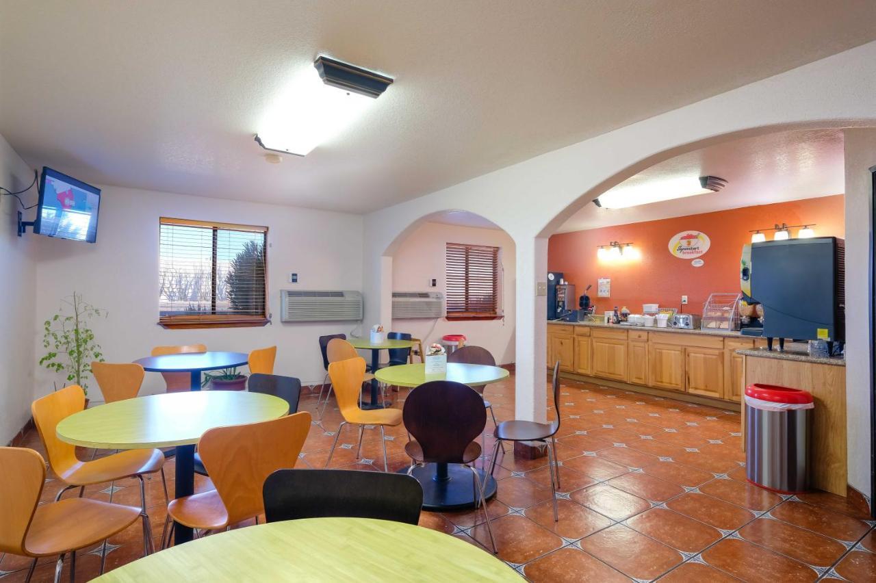 Super 8 By Wyndham Las Cruces/White Sands Area Esterno foto